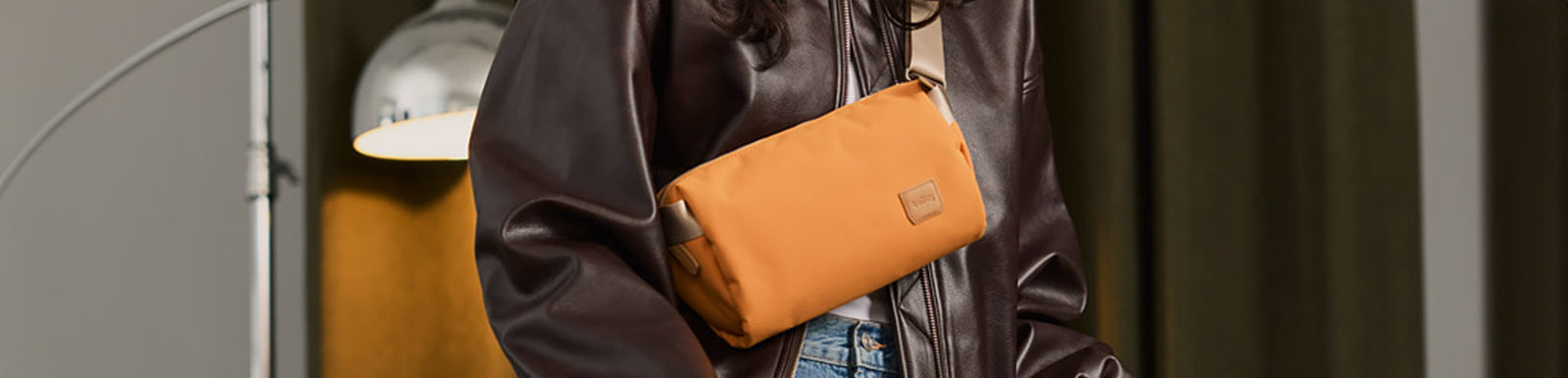 Wallets & Pouches - Modern Quests