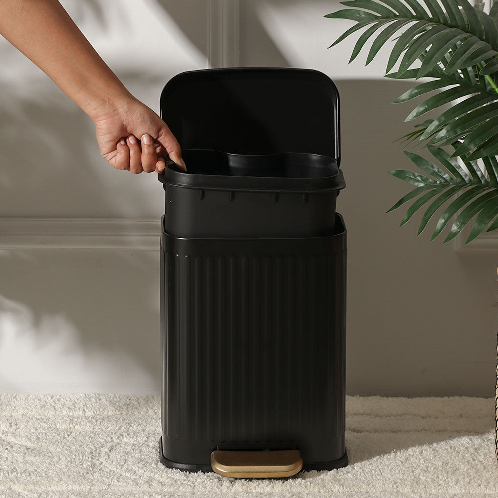 Alois Lines Pedal Bin 6L - Black
