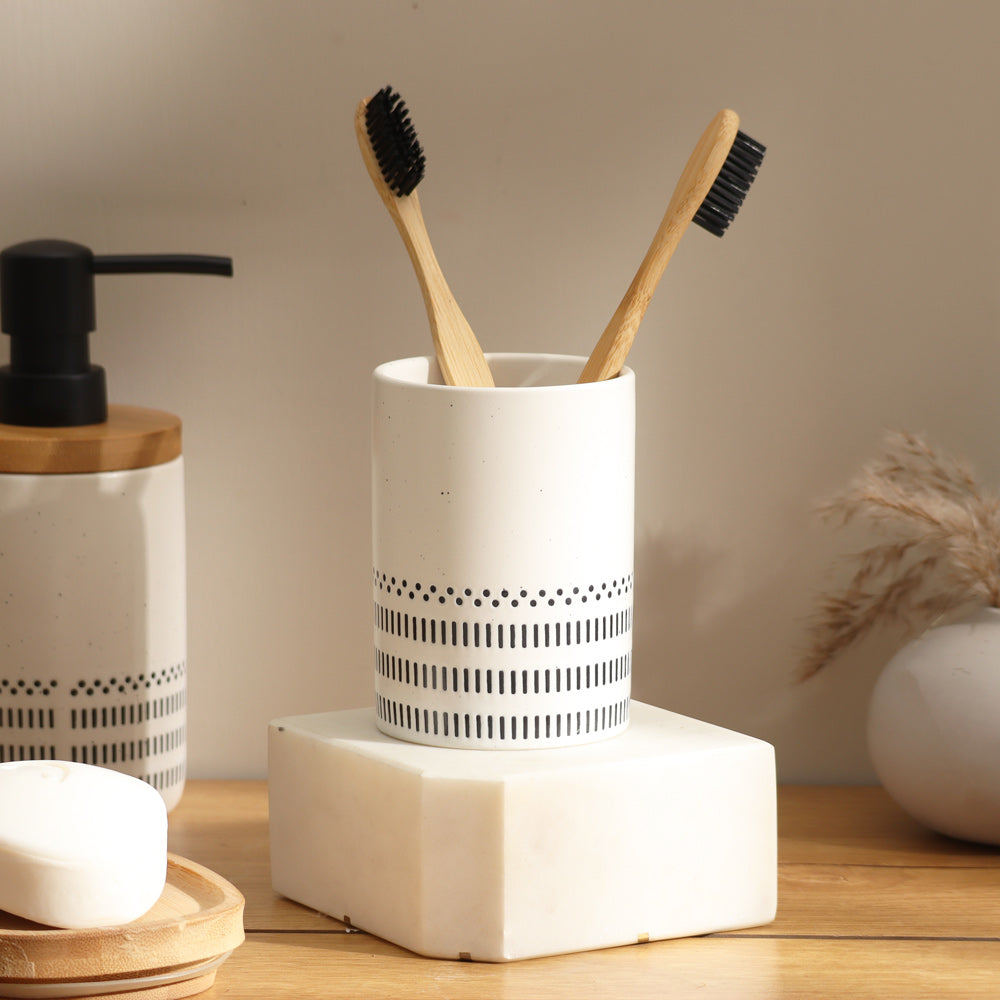 Alva Toothbrush Tumbler - Black & White