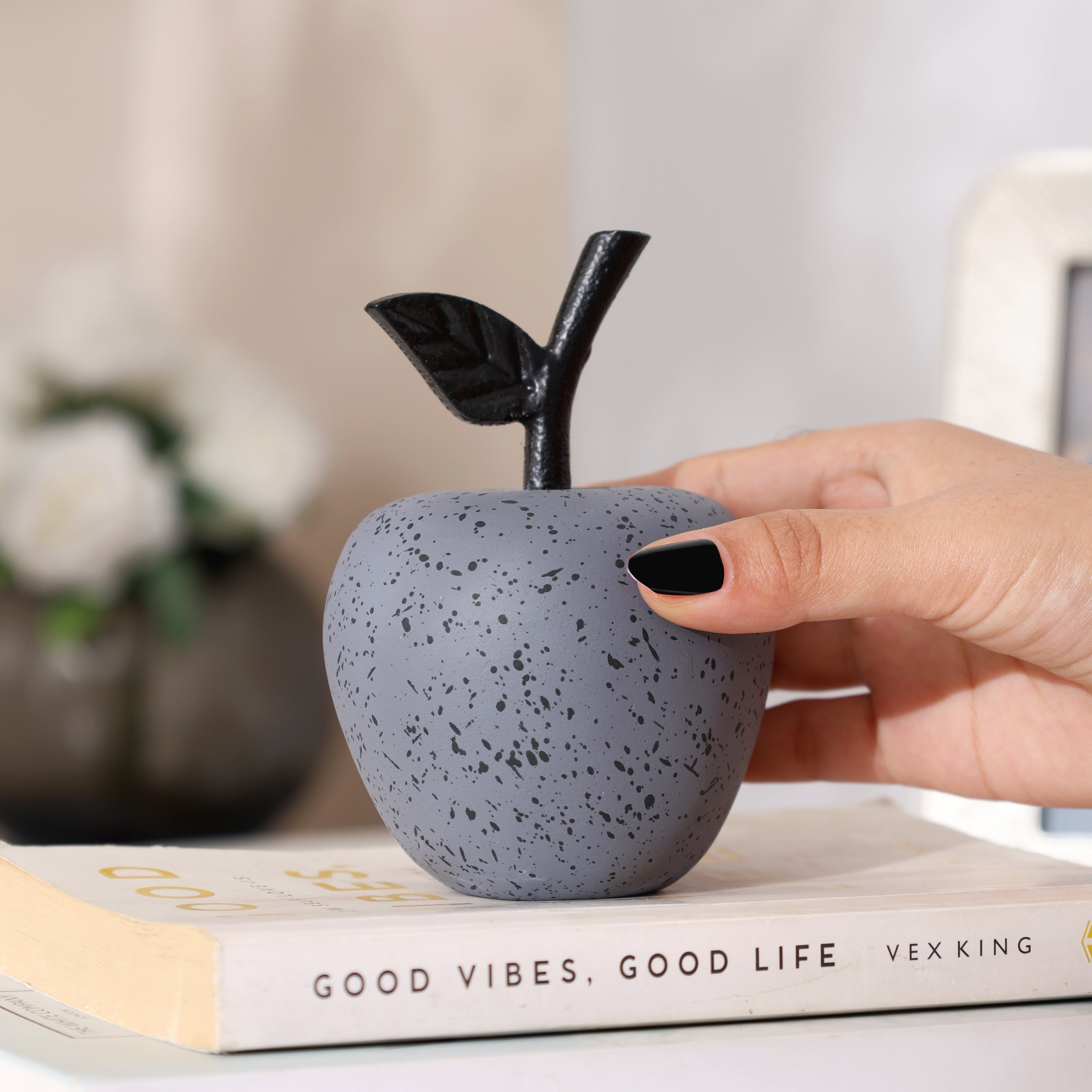 Apple Concrete Accent - Dark Grey