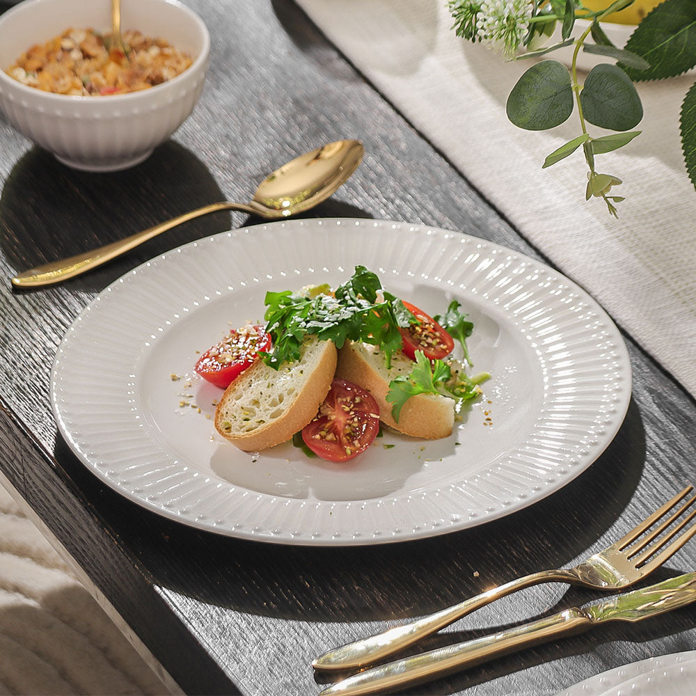 Aria Ceramic Dinner Plate - White
