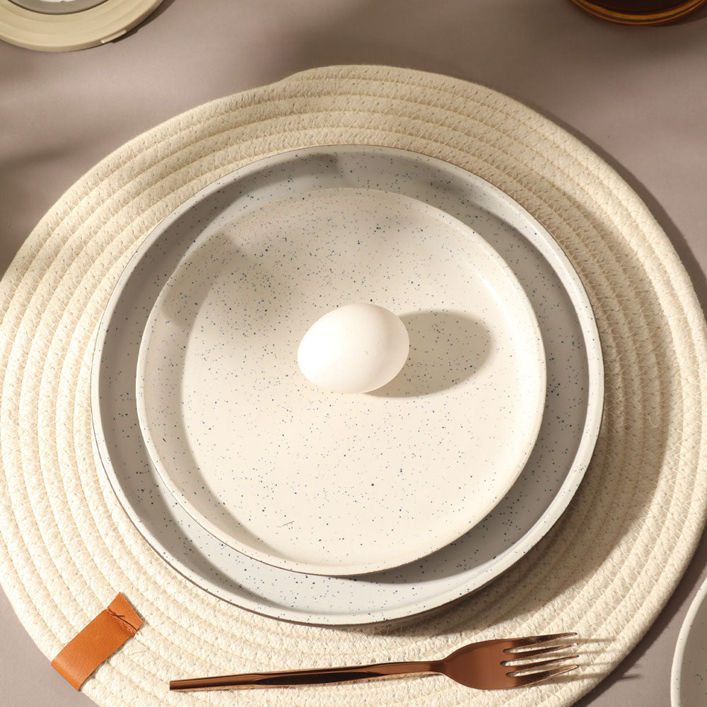 Ariel Gourmet Quarter Plate - Speckled White