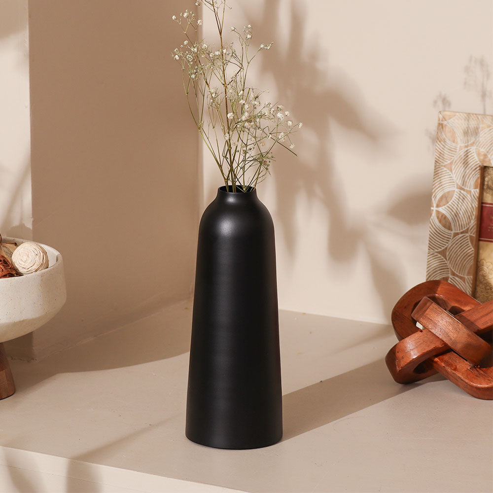 Aurora Metal Vase Medium - Black