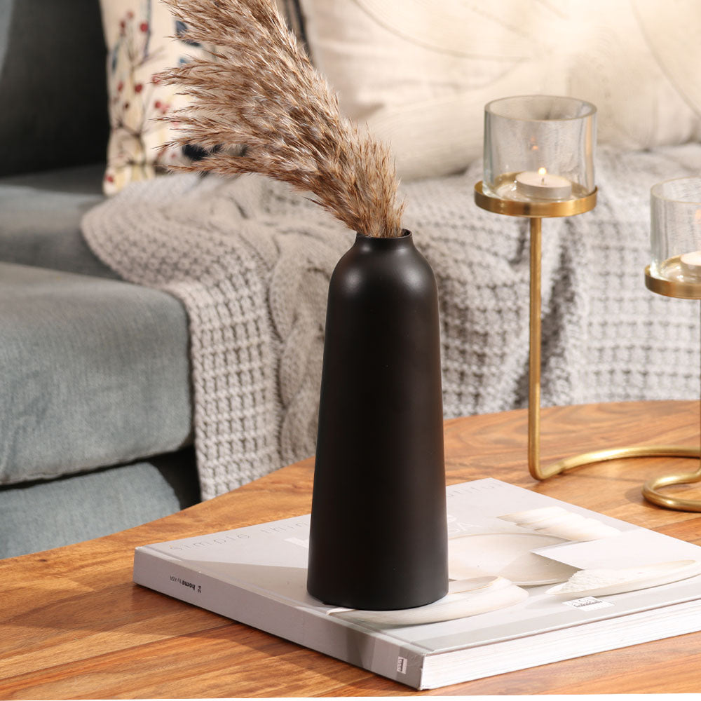 Aurora Metal Vase Medium - Black
