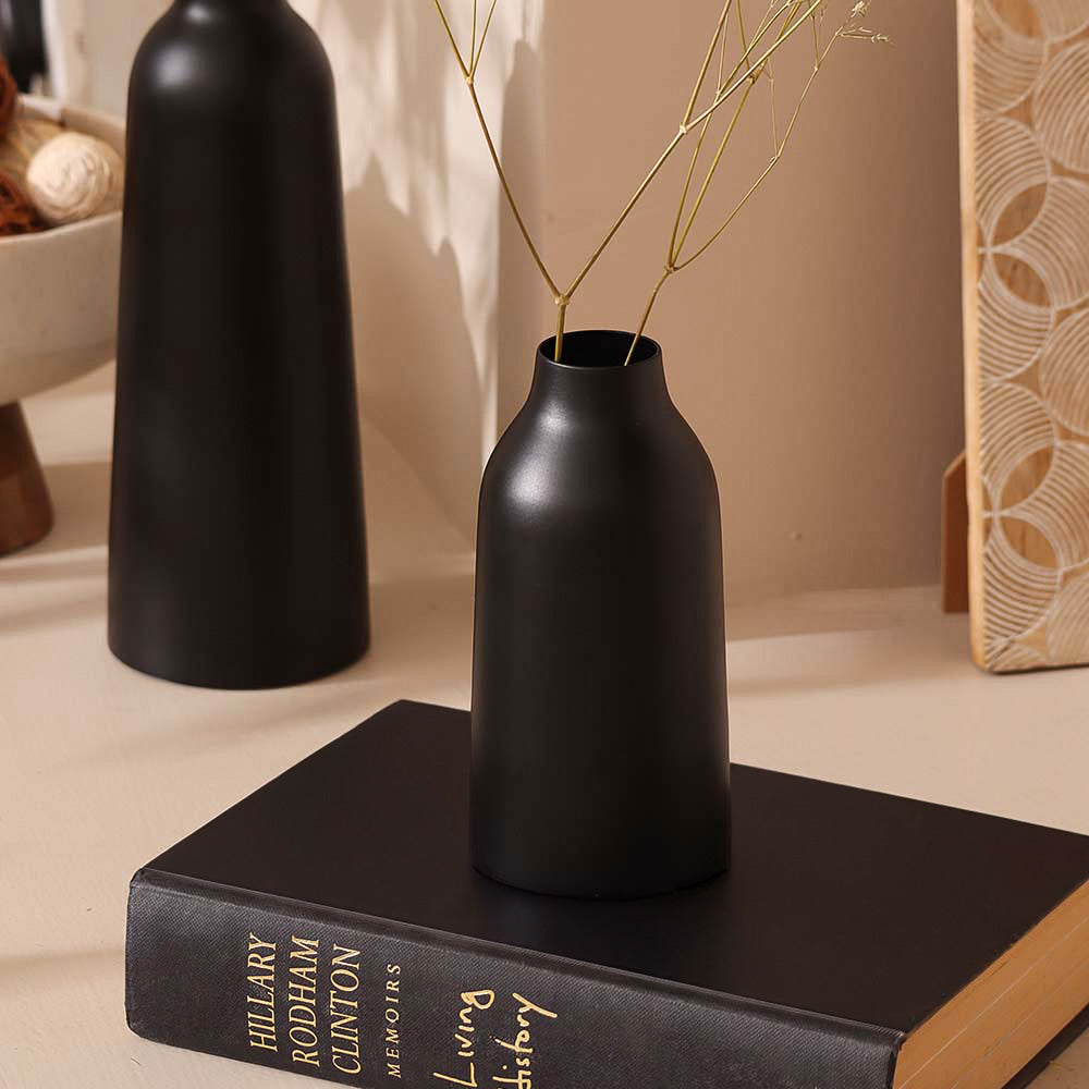 Aurora Metal Vase Small - Black