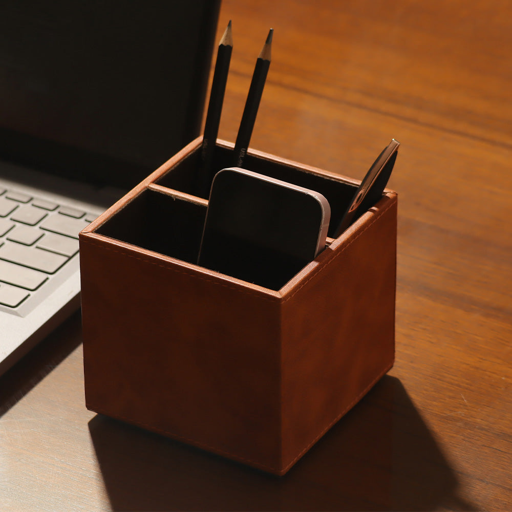 Barlow Pen Holder - Tan
