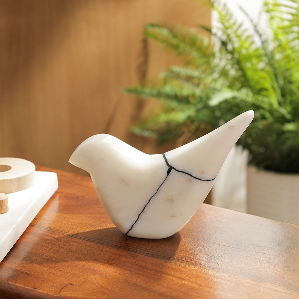 Birdie Marble Sculpture - Flecked White