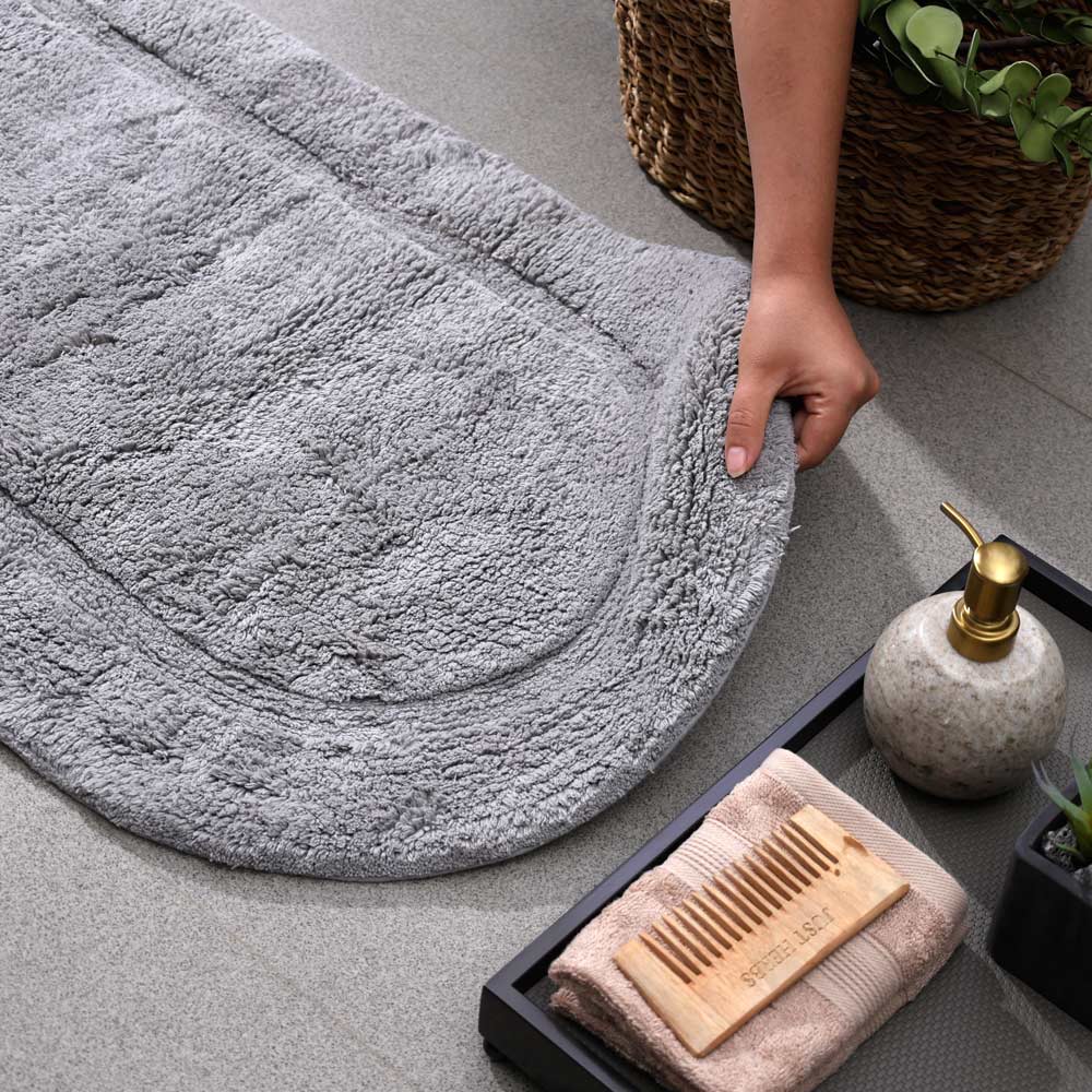 Blake Oval Bath Runner - Light Grey