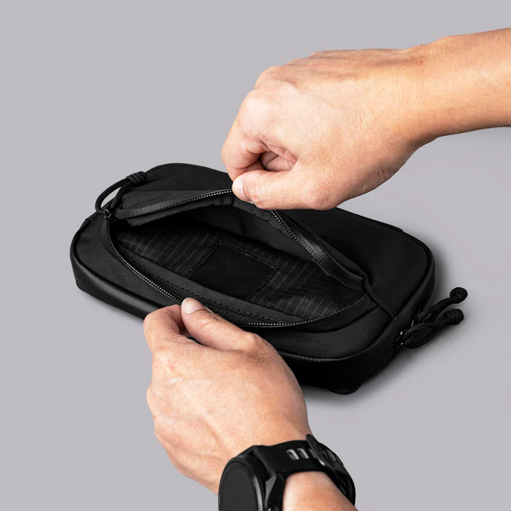 Bravo Passport Pouch - Axoflux Black