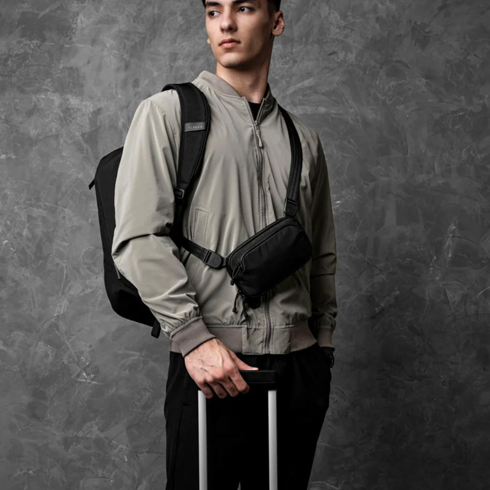 Bravo Passport Pouch - Axoflux Black
