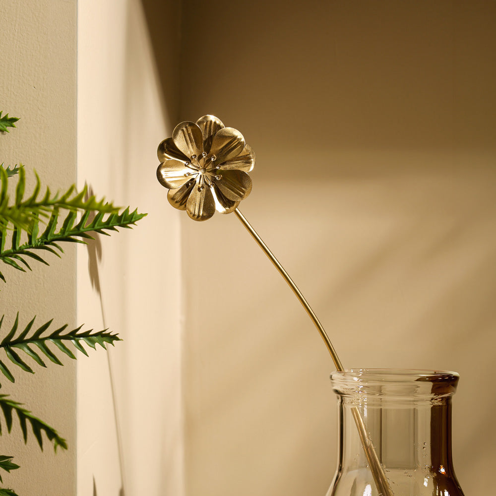 Buttercup Iron Vase Filler Stick - Gold