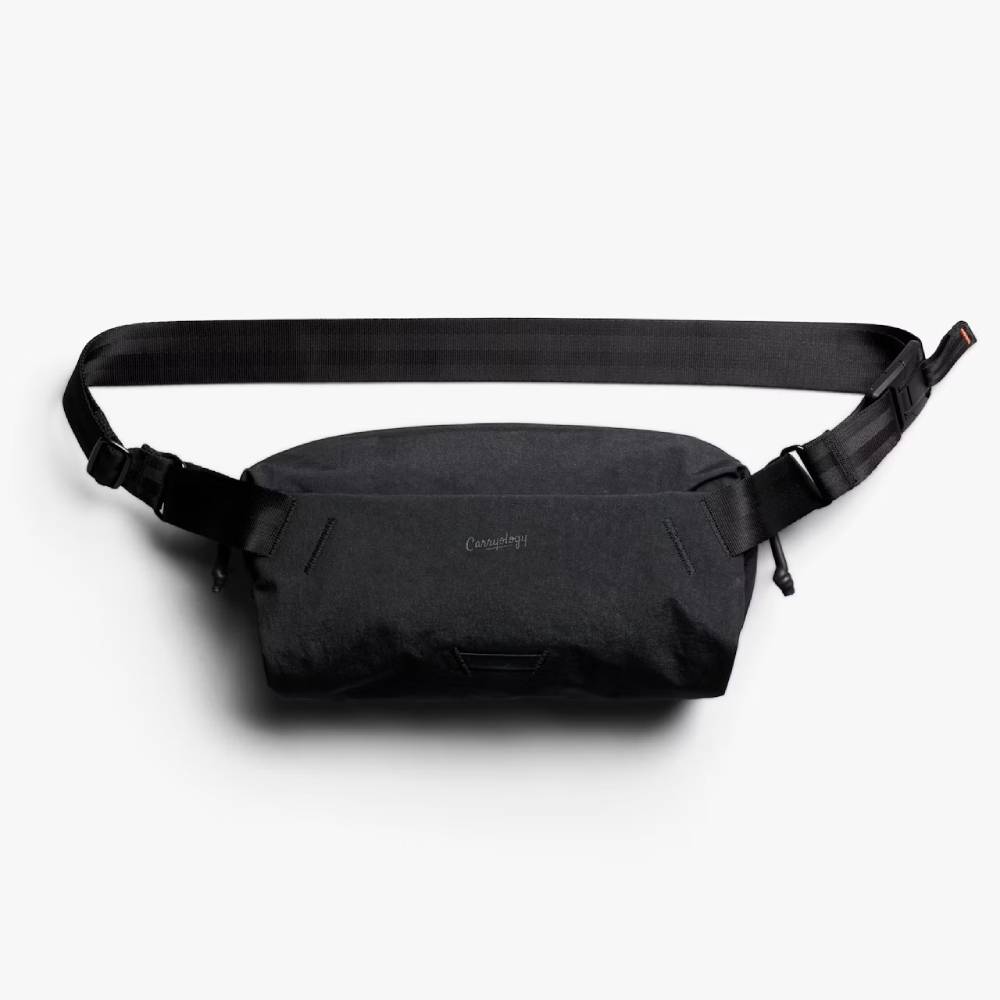 Carryology Essentials Sling Bag 4L - Black Ash