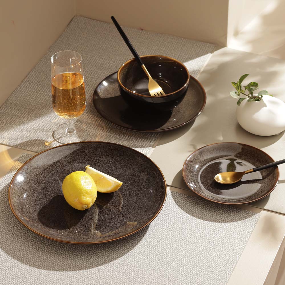 Caspian Medium Bowl - Speckled Clove