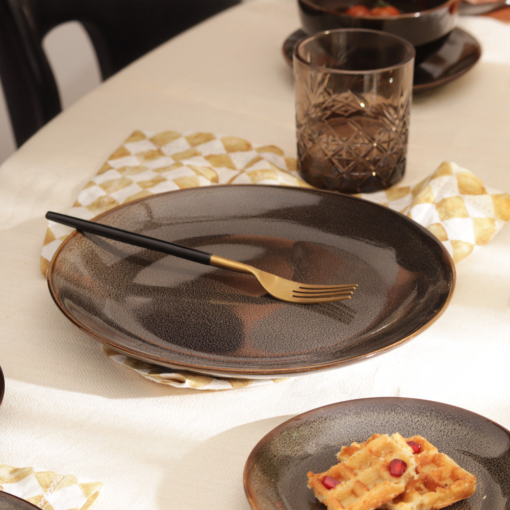 Caspian Dinner Plate - Speckled Clove