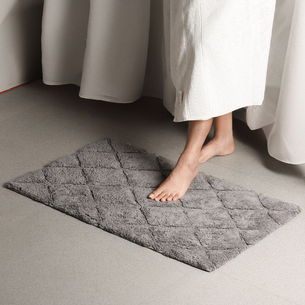 Celine Harlequin Tufted Bathmat - Grey