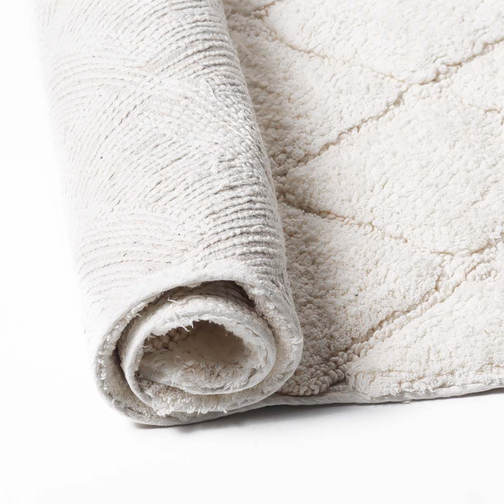 Celine Harlequin Tufted Bathmat - Ivory