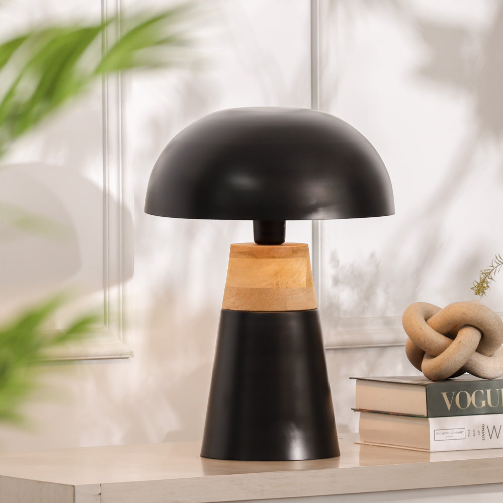 Nolan Table Lamp Large - Black Natural