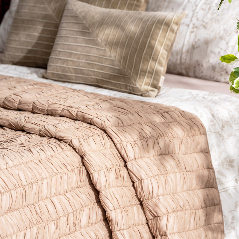 Chevron Quilted Cotton Quilt - Greige