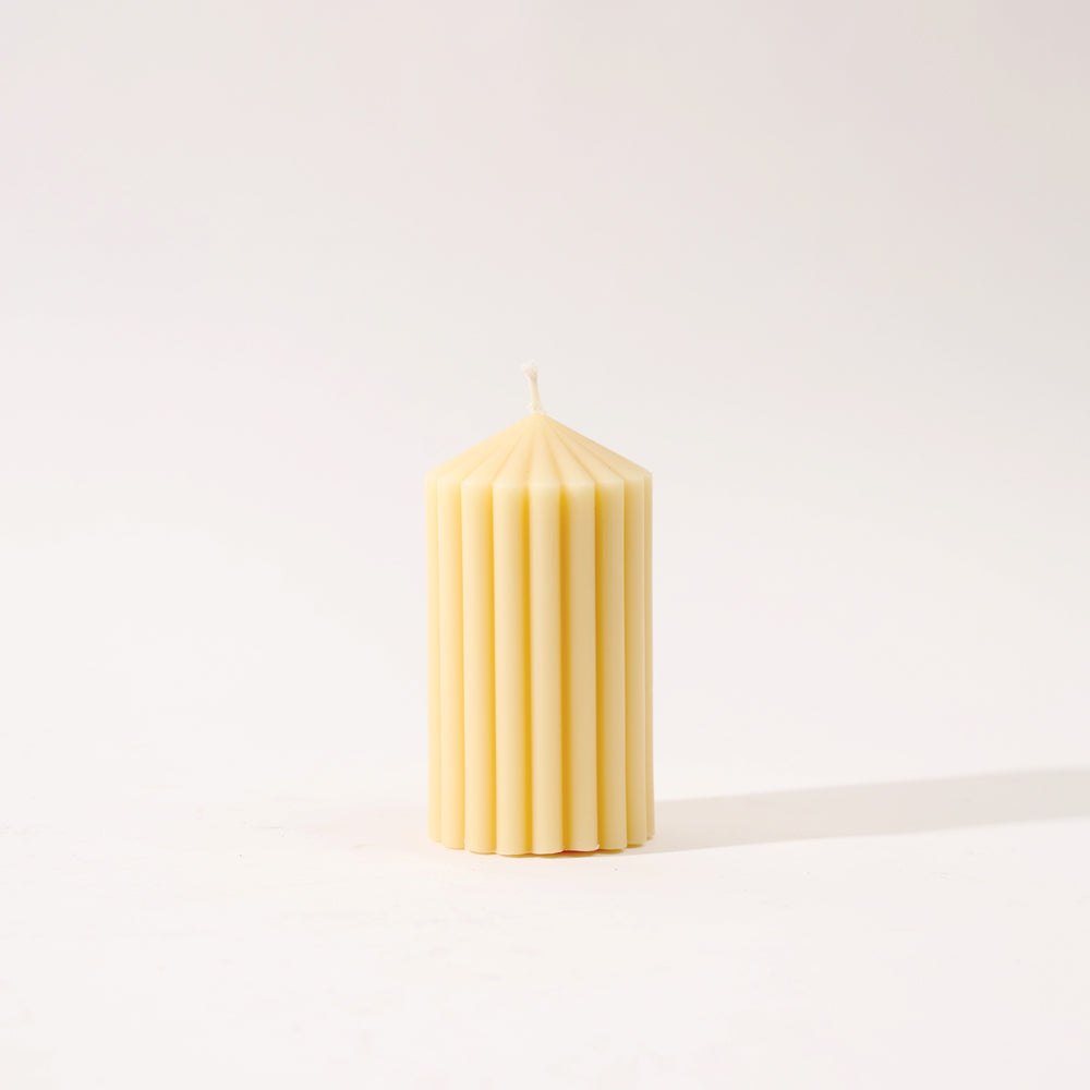 Cina Ribbed Tower Candle Medium - Cream