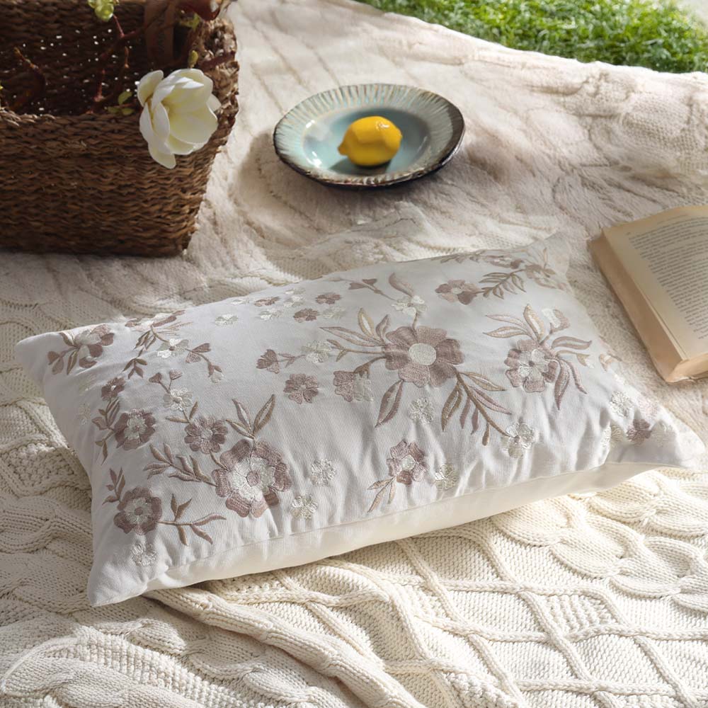 Cinqufoil Embroidered Cotton Rectangular Cushion Cover 40x60cm - Rust White
