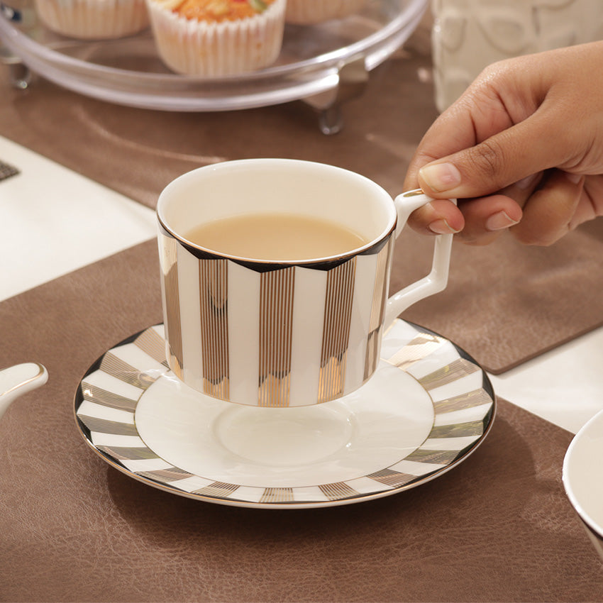 Cirque Cup and Saucer Set - White Gold