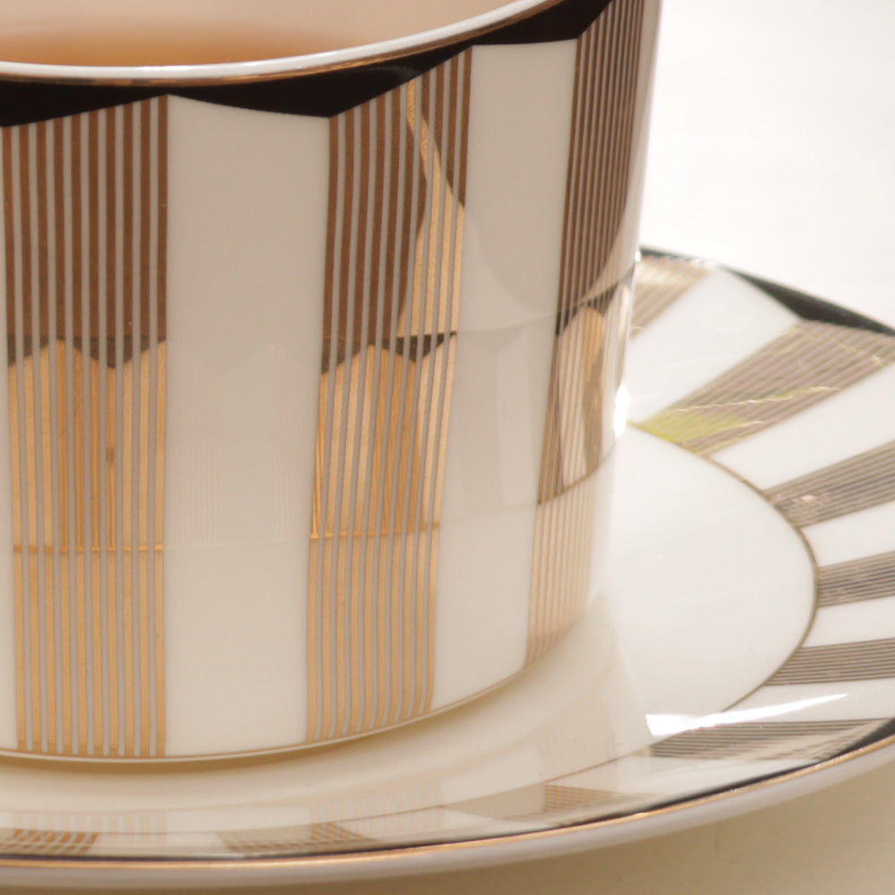 Cirque Cup and Saucer Set - White Gold