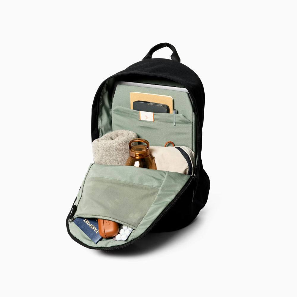 Classic Backpack Third Edition 20L - Black