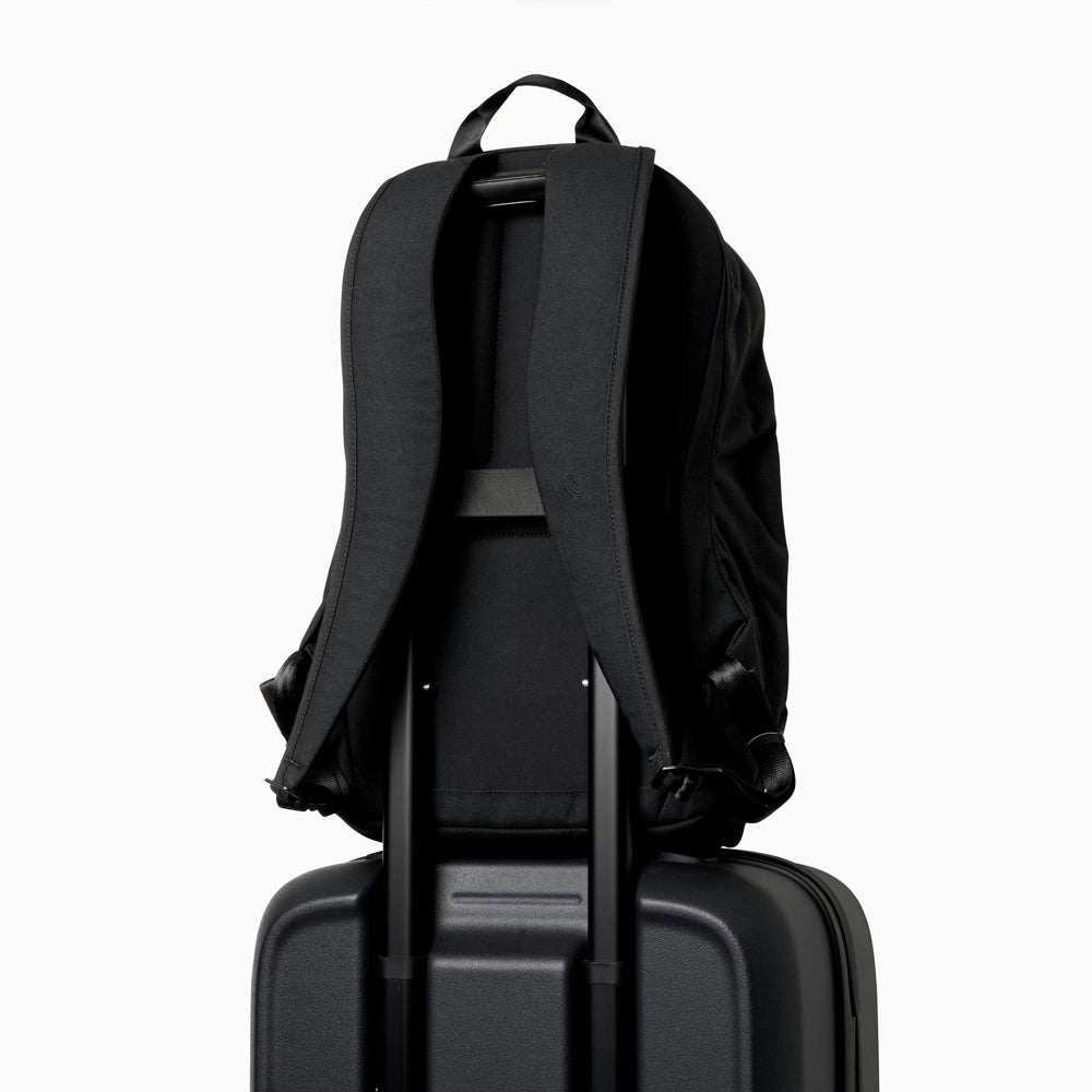 Classic Backpack Third Edition 20L - Black