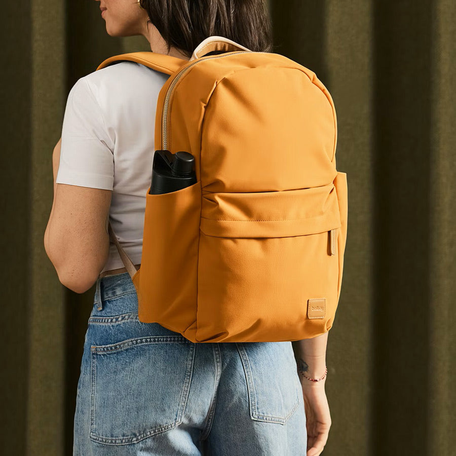 Classic Daypack 21L - Butterscotch