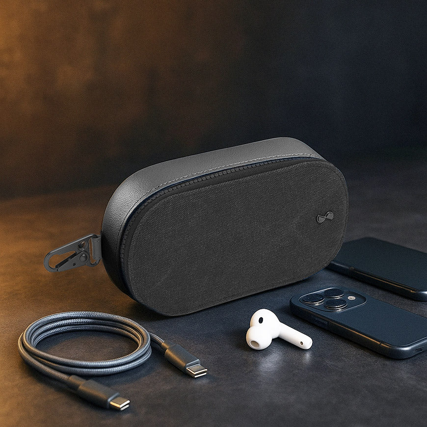 Tidy Tech Pouch Small - Black