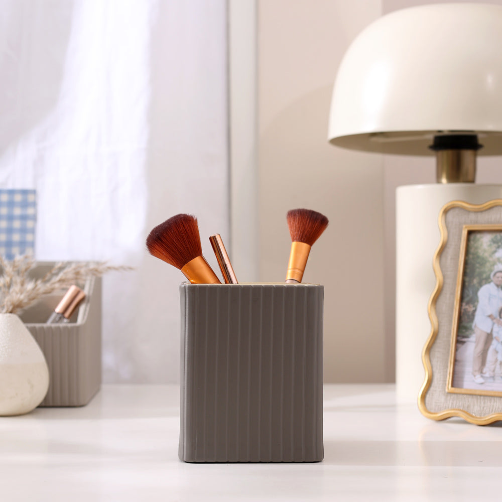 Columns Multi-purpose Holder - Dark Grey