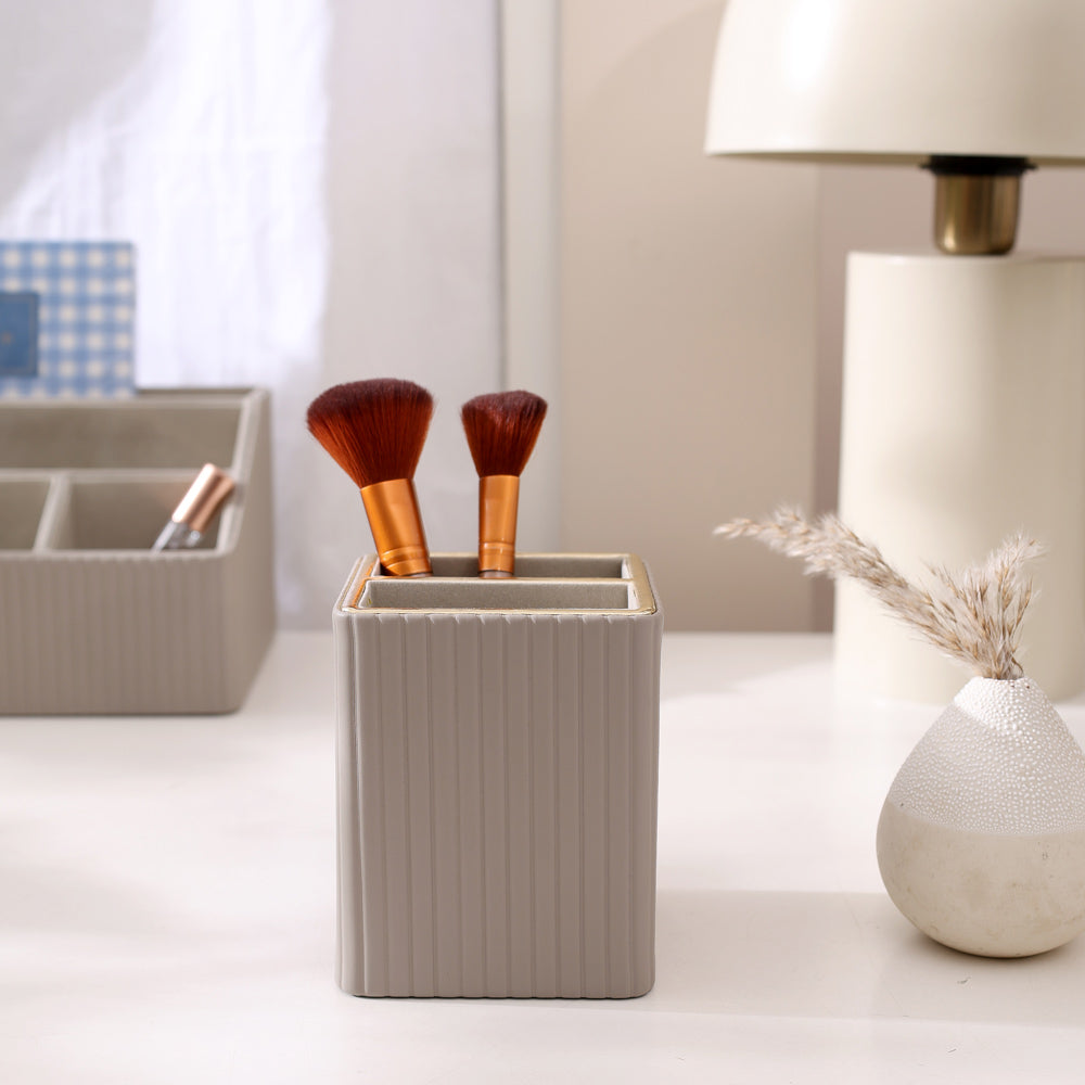 Columns Multi-purpose Holder - Light Grey