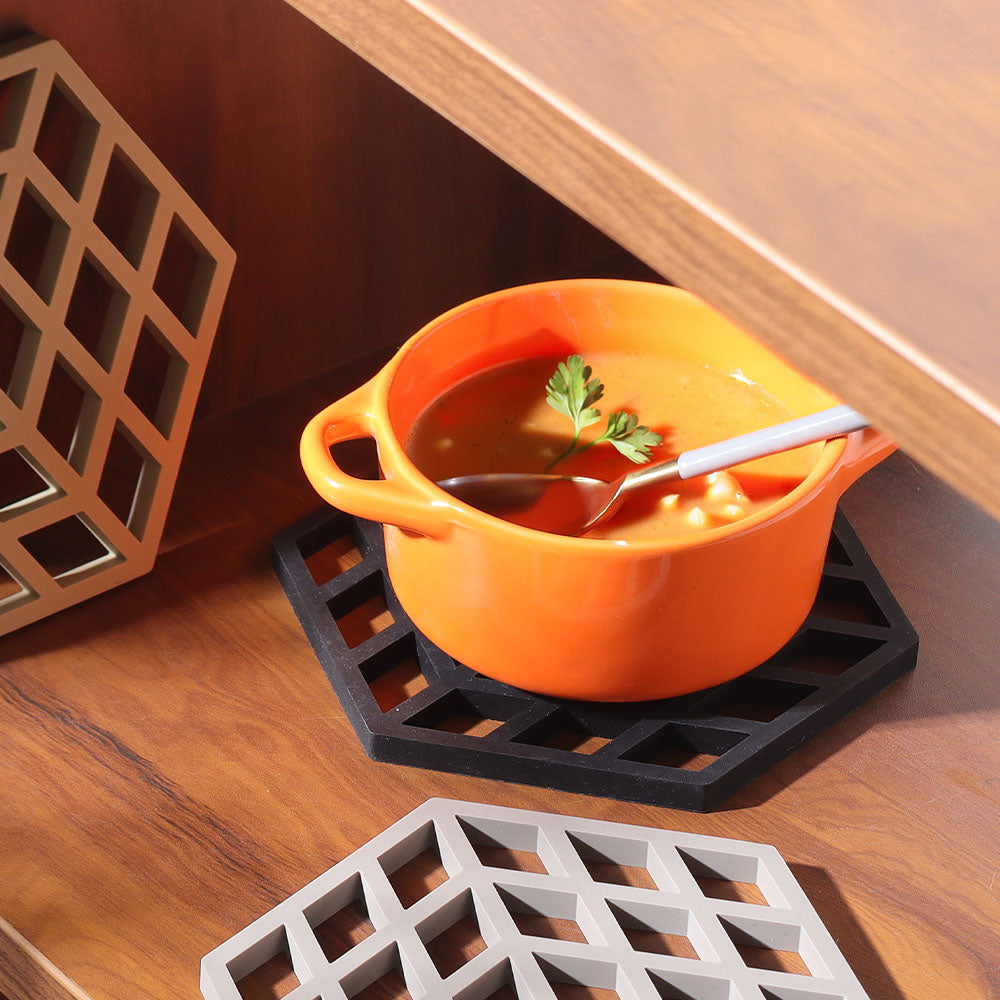 Cube Trivet - Black