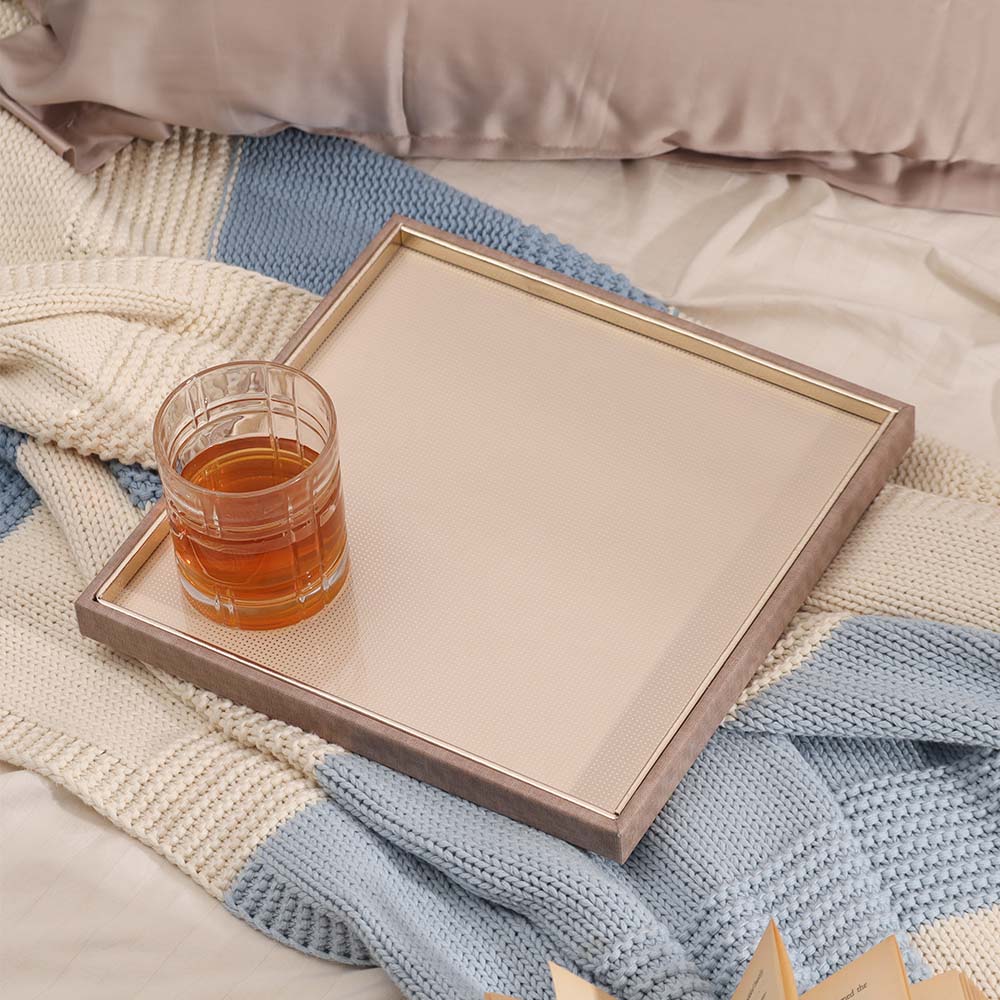 Curva Glass Square Tray Medium - Beige Cream