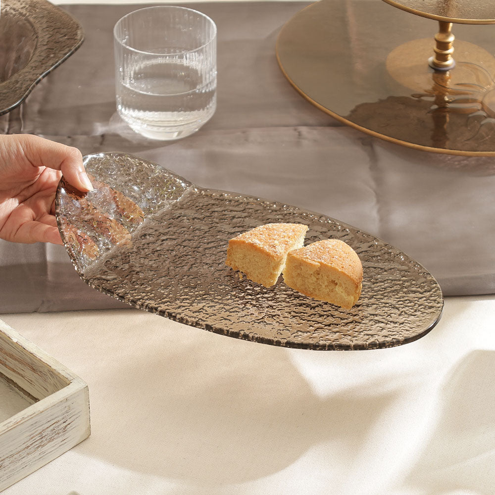 Eclat Serving Plate - Brown