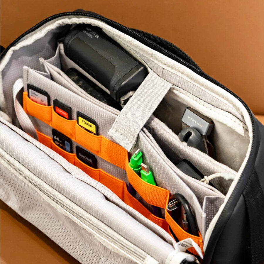 X-Modo Crossbody Organizer - Black