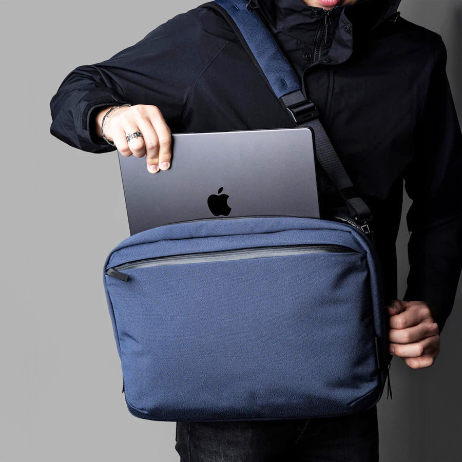 Elements Tech Brief Pro - Axoflux Blue