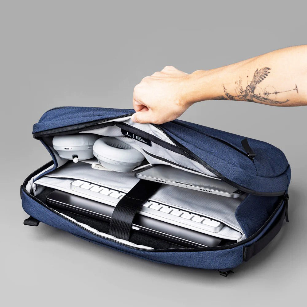 Elements Tech Brief Pro - Axoflux Blue