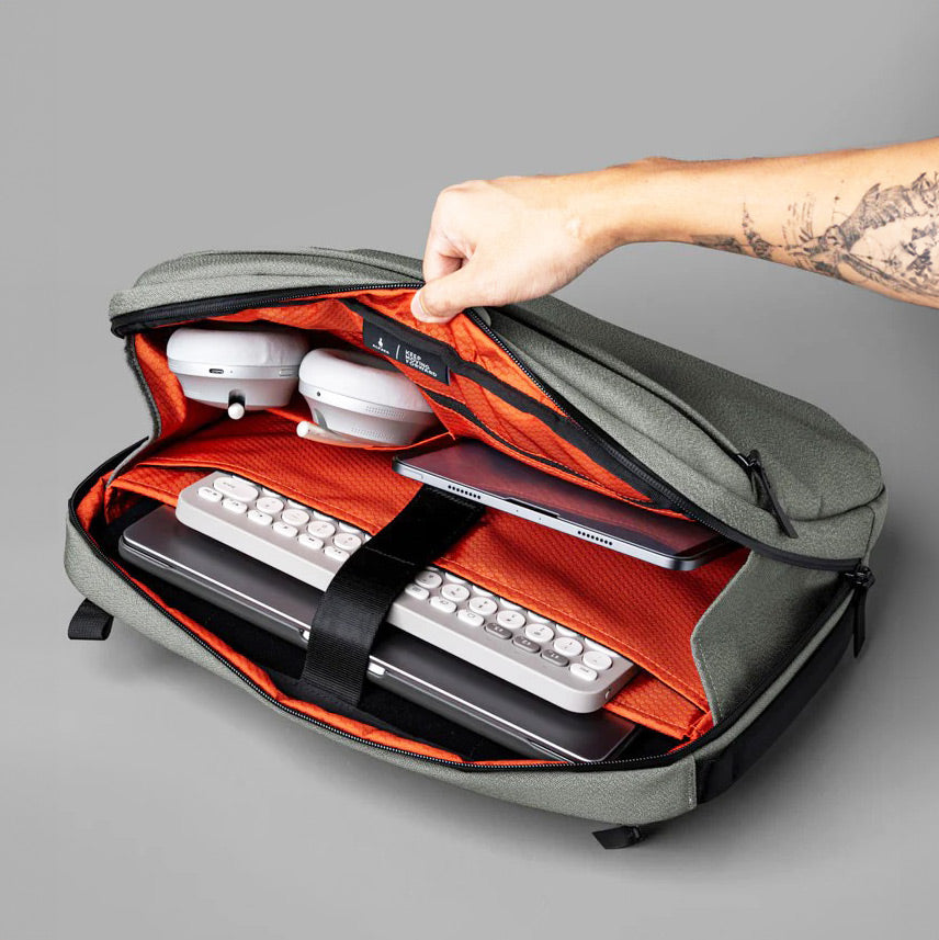 Elements Tech Brief Pro - Axoflux Sage Grey