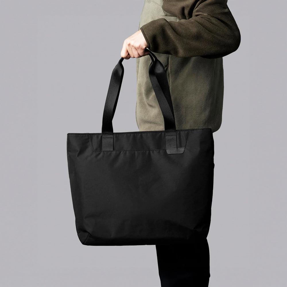 Elements Tote Bag 20L - Axoflux Black