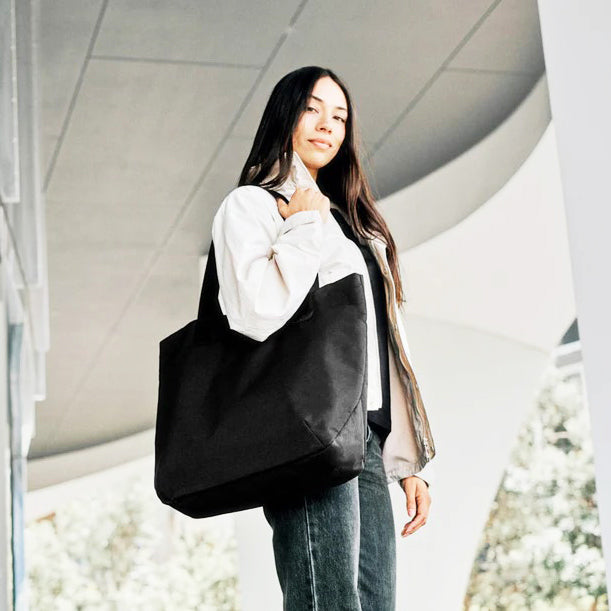 Elements Tote Bag Large - Axoflux Black