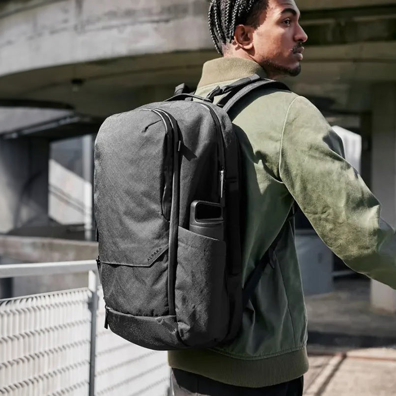 Elements Travel Backpack 35L - Axoflux Black