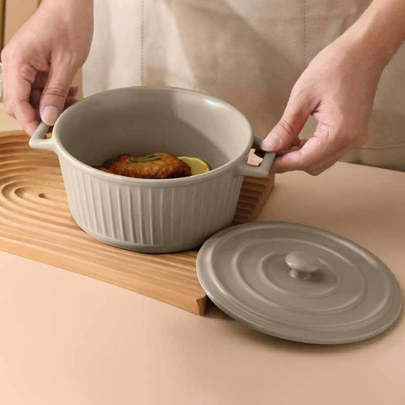 Vida Ceramic Fluted Serving Pot with Lid - Beige