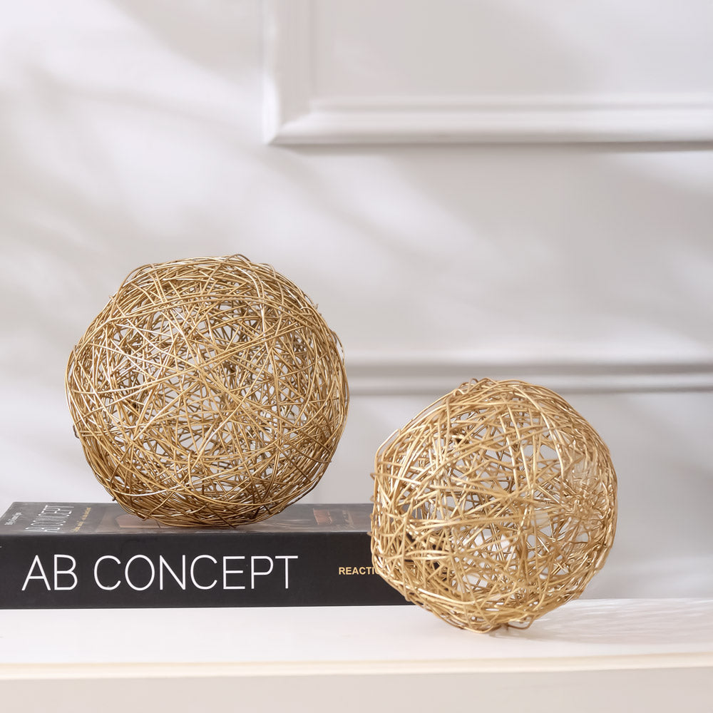Entangle Ball Accent Small - Gold
