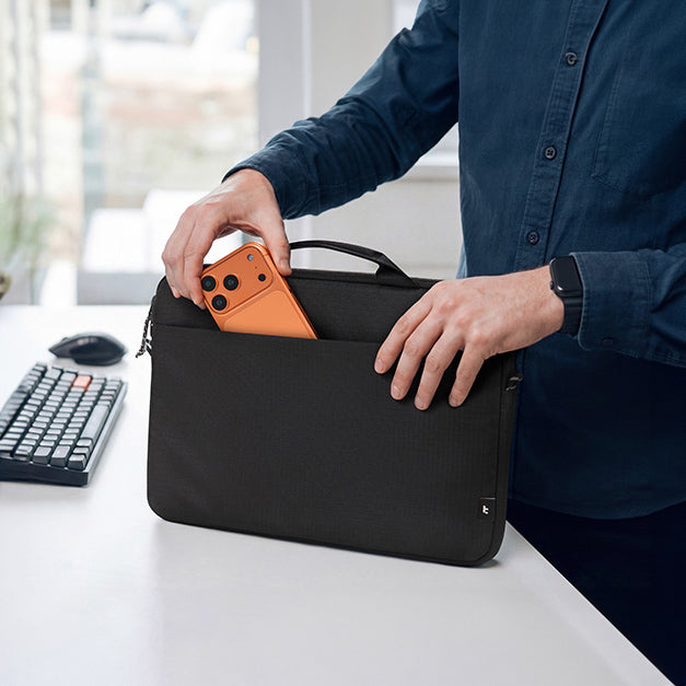Essence A34 Laptop Briefcase - Black 14 Inch