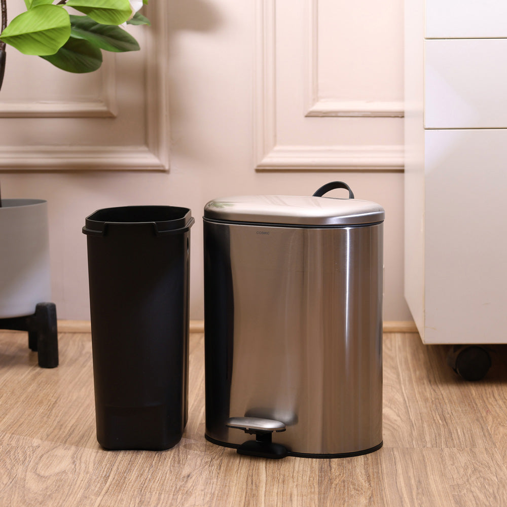 Essentials Pedal Bin 5L - Inox