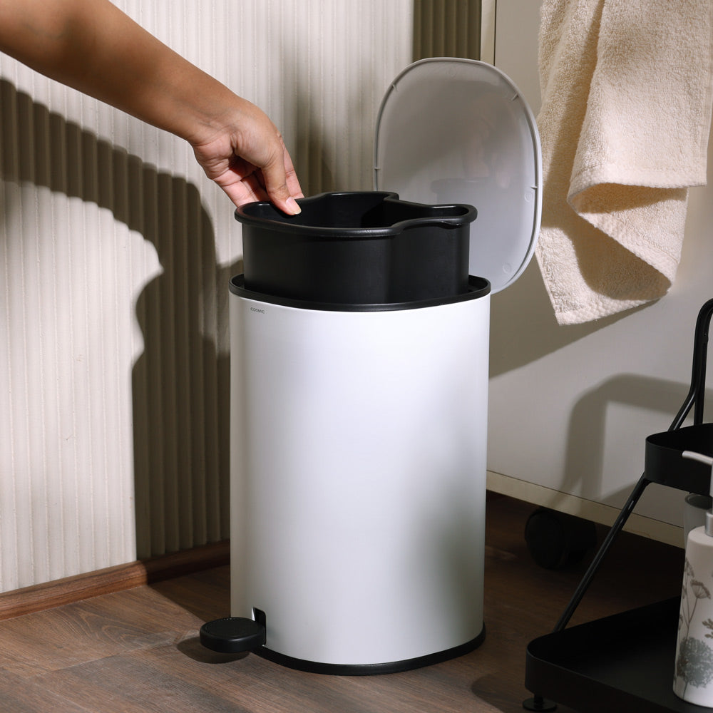 Essentials Sqround Pedal Bin - White