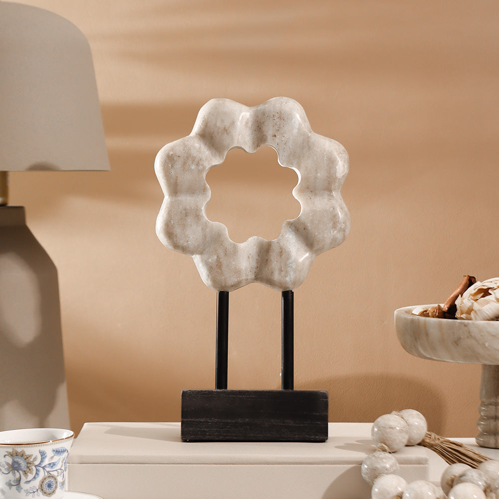 Etoile Marble Sculpture Medium - Beige Black
