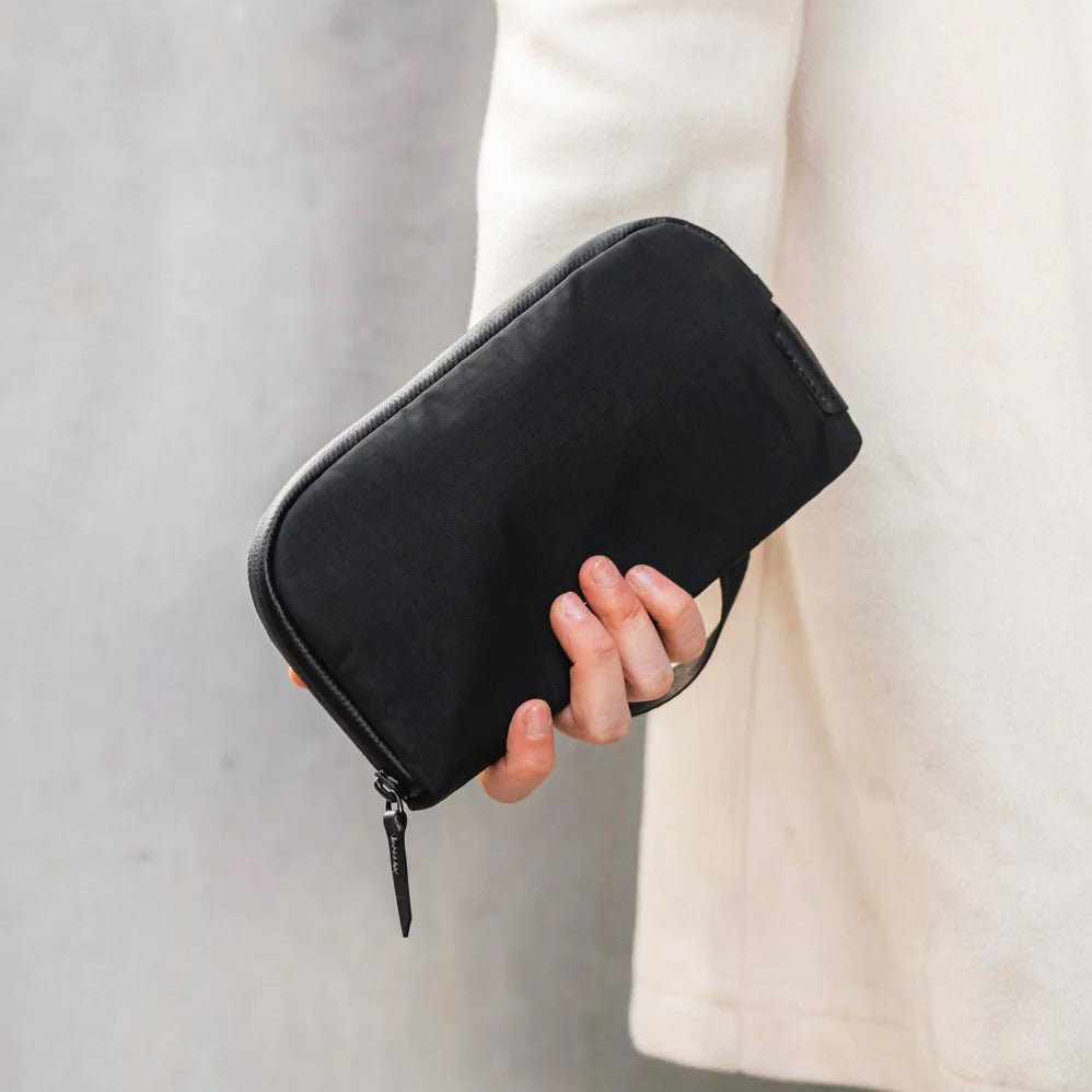 Flight Pouch - Axoflux Black