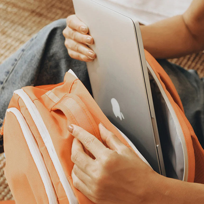 Faro Travel Backpack With Pouch - Rust Orange